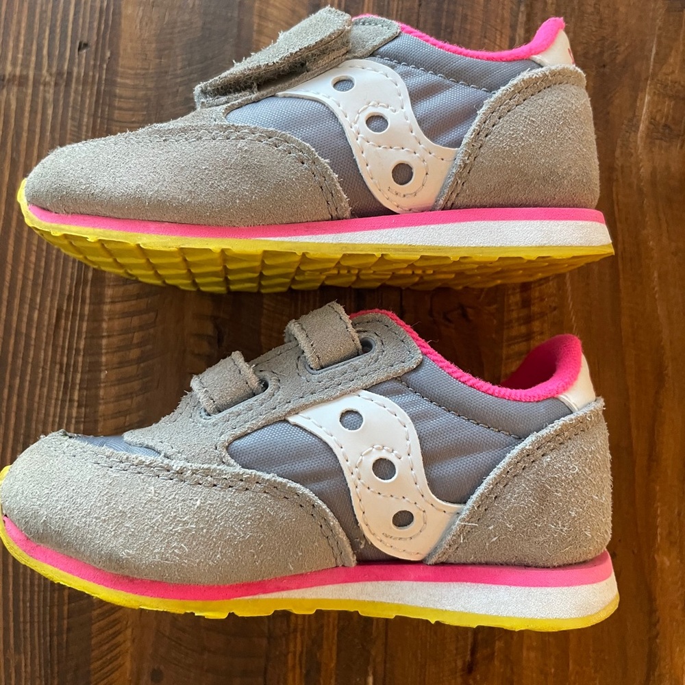 Girls Saucony Sneakers